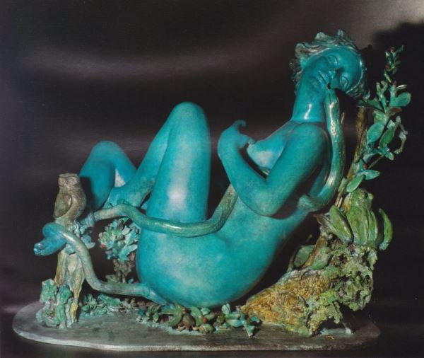 Alba Gonzales, In attesa del principe, 2011, bronzo cm 30x40x30 (elenco opere n. 30)